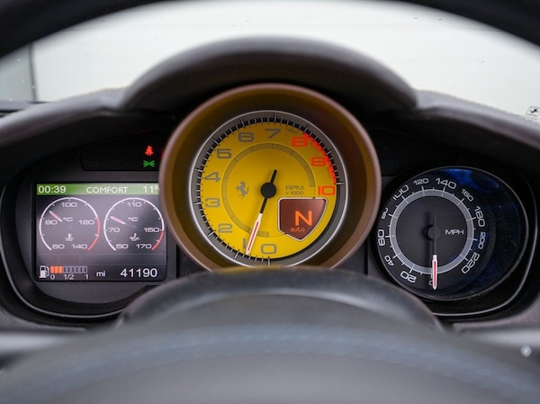 Used Ferrari California 2009 for sale - 76185208: Photo 21