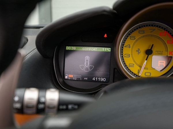 Used Ferrari California 2009 for sale - 76185208: Photo 23