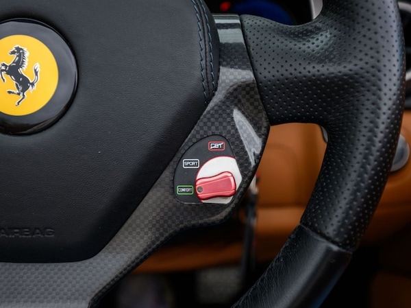 Used Ferrari California 2009 for sale - 76185208: Photo 24