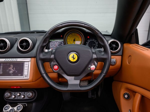 Used Ferrari California 2009 for sale - 76185208: Photo 29