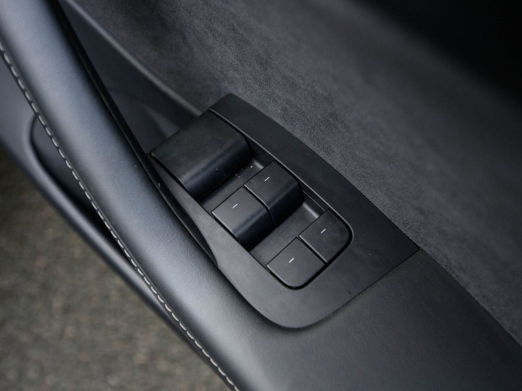 Used Tesla Model 3 2021 for sale - 77250321: Photo 24