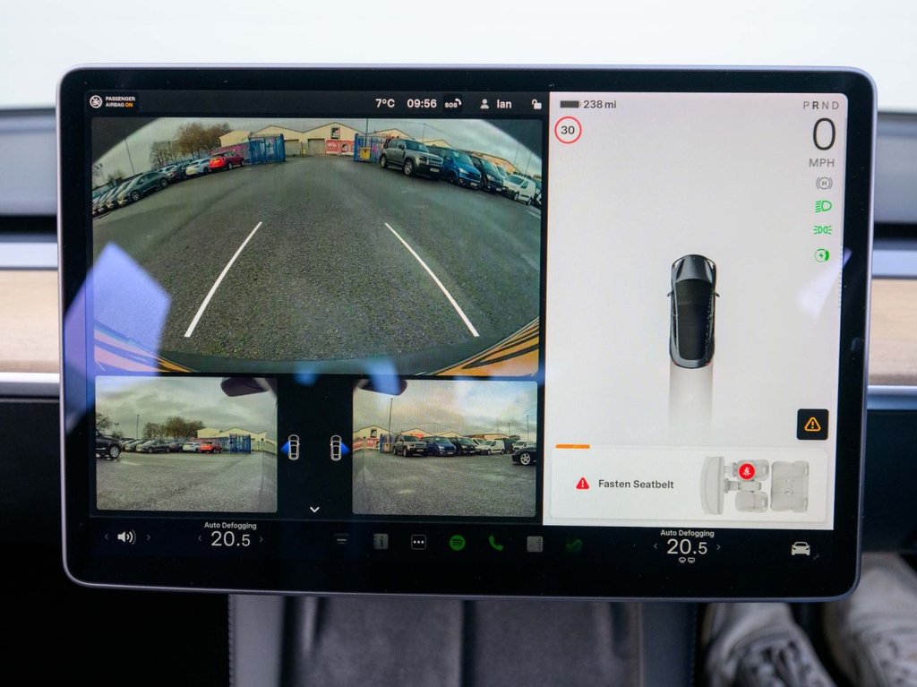 Used Tesla Model 3 2021 for sale - 77250321: Photo 28