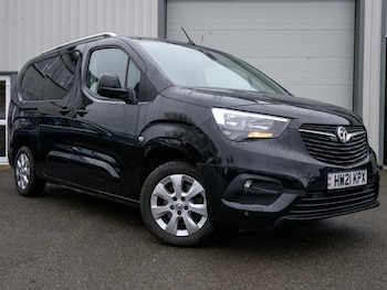 Vauxhall - Combo Life