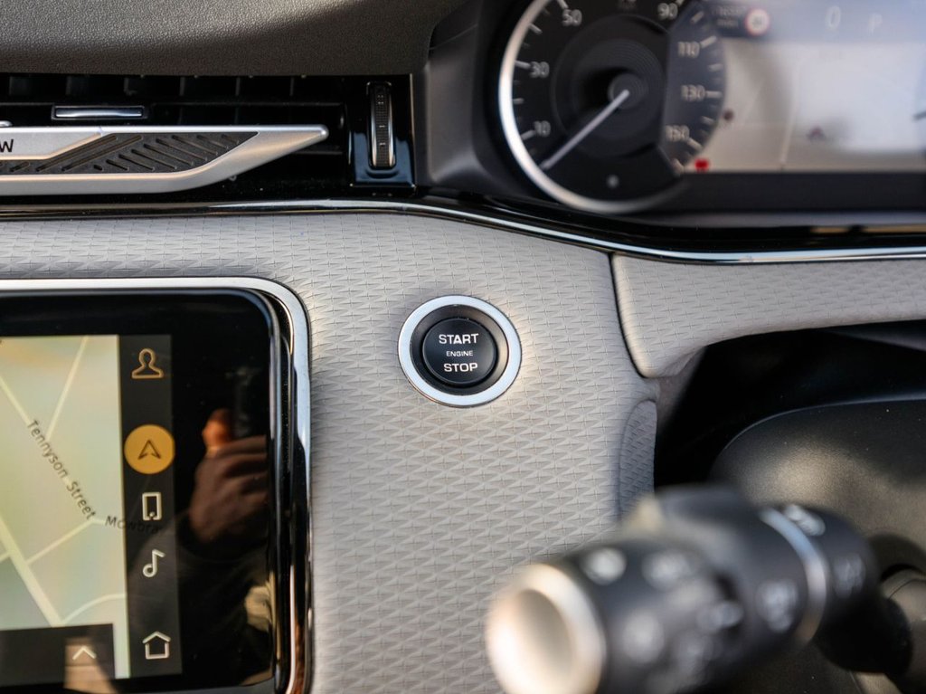 Used Land Rover Range Rover Evoque 2023 for sale - 77920025: Photo 31