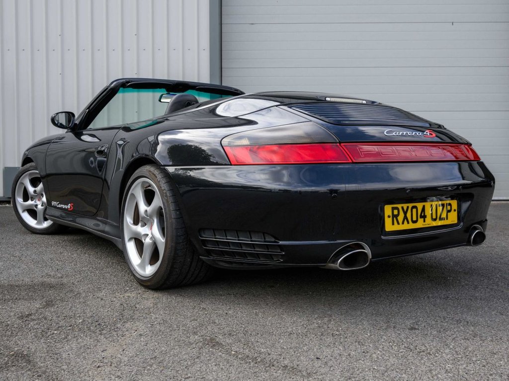 Used Porsche 911 2004 for sale - 77608455: Photo 2