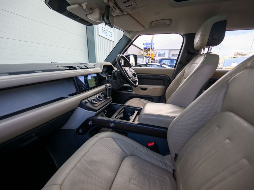 Used Land Rover Defender 2020 for sale - 76618025: Photo 23