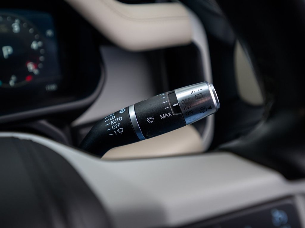 Used Land Rover Defender 2020 for sale - 76618025: Photo 45