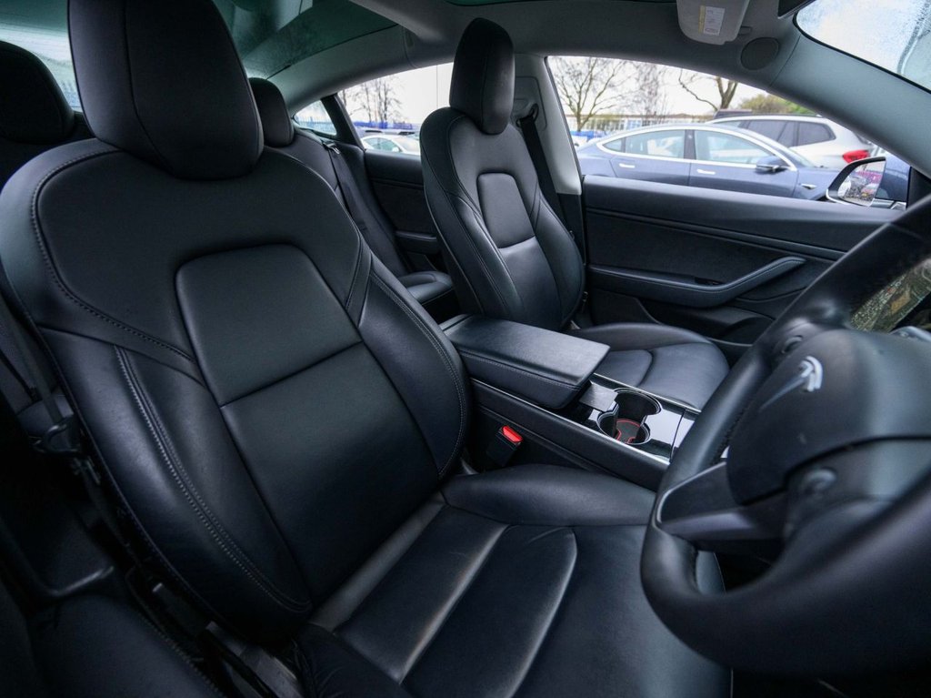 Used Tesla Model 3 2020 for sale - 76768527: Photo 10