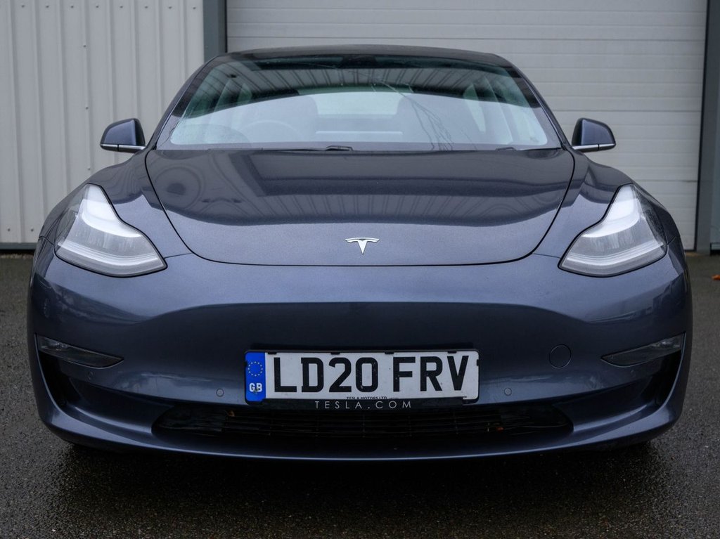 Used Tesla Model 3 2020 for sale - 76768527: Photo 4