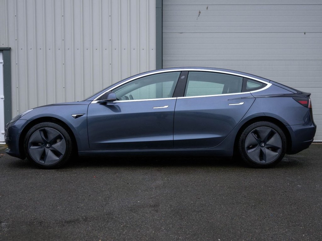 Used Tesla Model 3 2020 for sale - 76768527: Photo 6