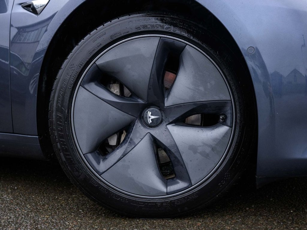 Used Tesla Model 3 2020 for sale - 76768527: Photo 9