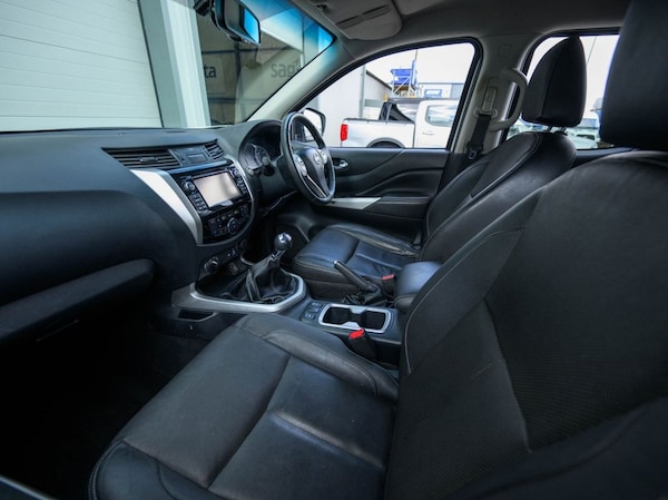 Used Nissan Navara 2018 for sale - 75548689: Photo 19