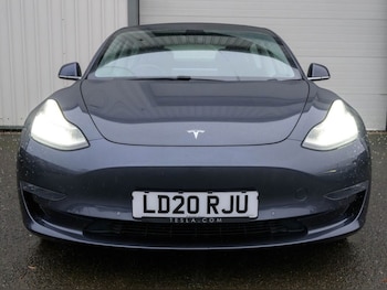 Used Tesla Model 3 2020 for sale - 76590778: Photo