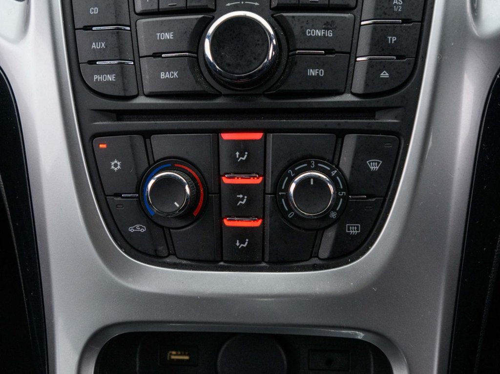 Used Vauxhall Astra 2015 for sale - 76768422: Photo 24