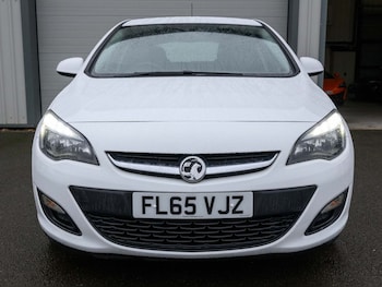 Used Vauxhall Astra 2015 for sale - 76768422: Photo