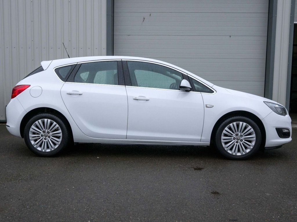 Used Vauxhall Astra 2015 for sale - 76768422: Photo 5