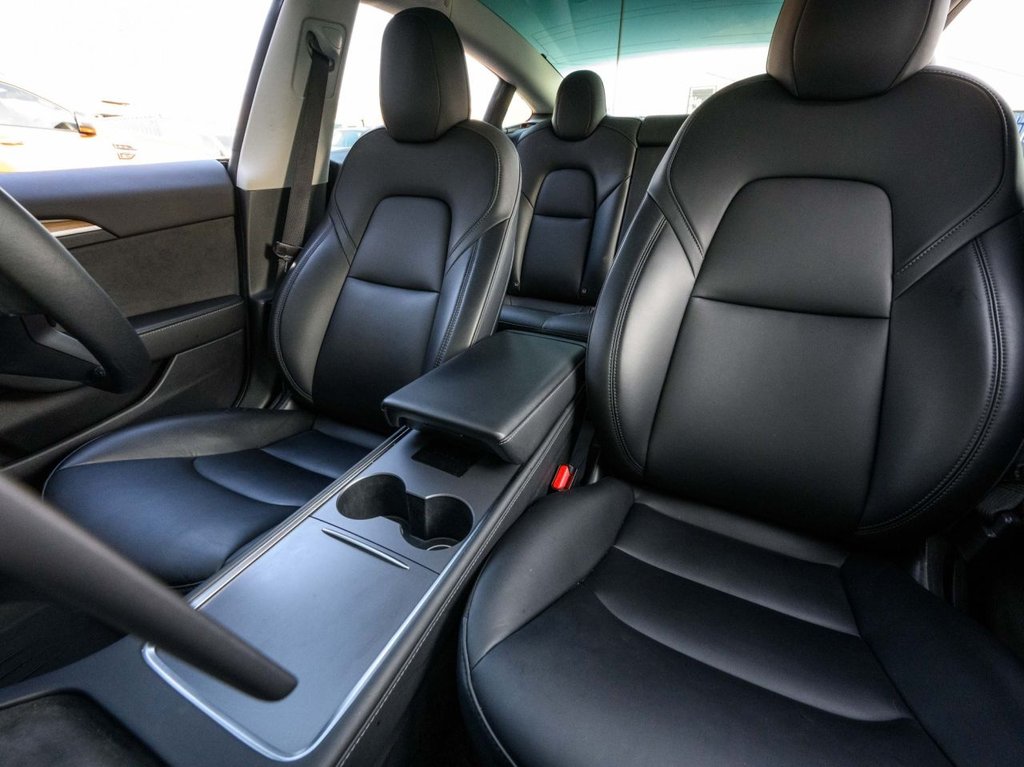 Used Tesla Model 3 2022 for sale - 76105875: Photo 17