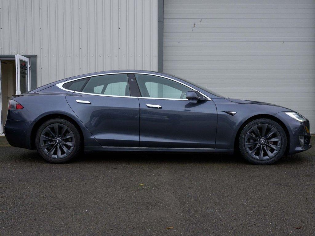 Used Tesla Model S 2019 for sale - 76593459: Photo 5