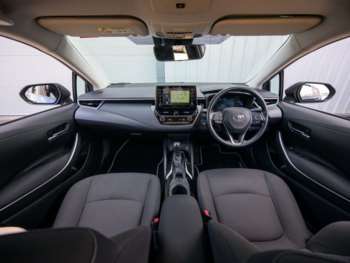 Used Toyota Corolla 2019 for sale - 74960029: Photo
