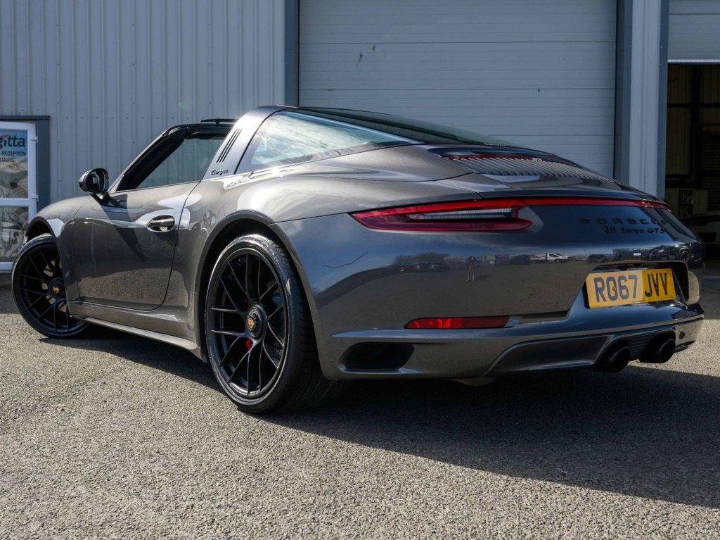 Used Porsche 911 2017 for sale - 78153940: Photo 10