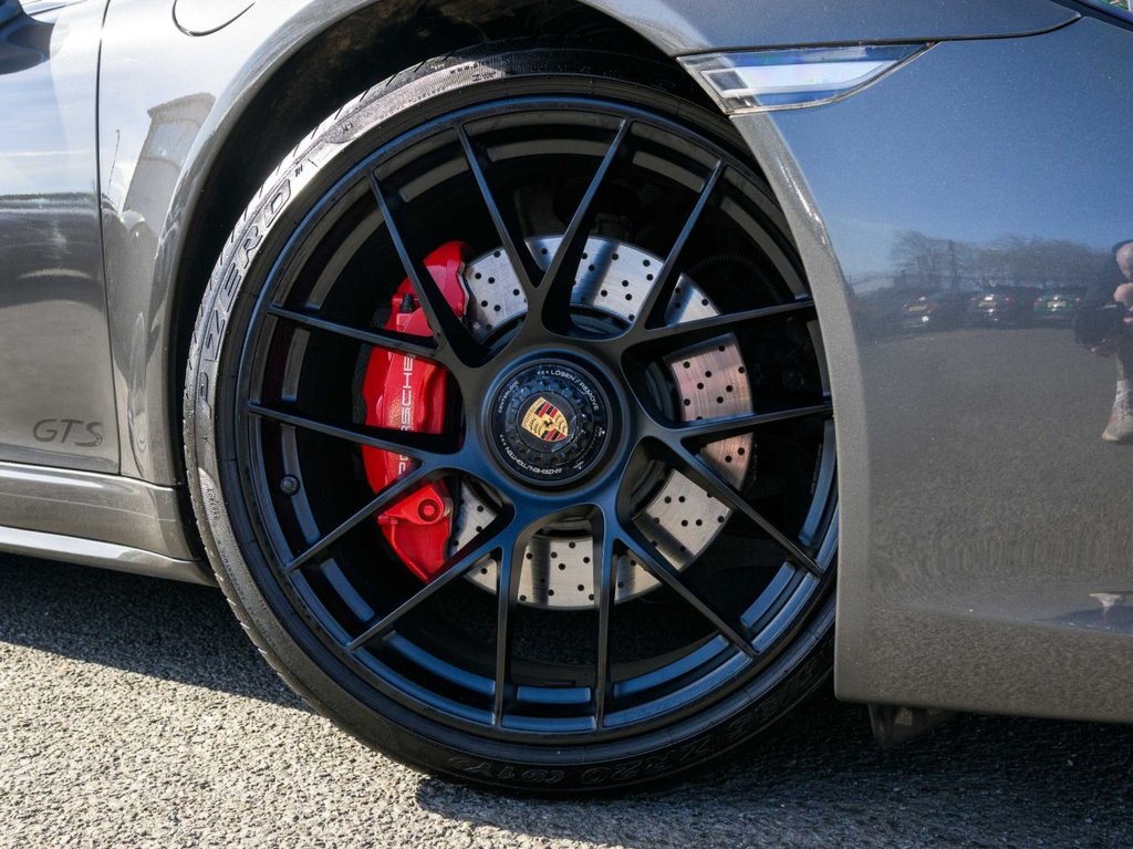 Used Porsche 911 2017 for sale - 78153940: Photo 13