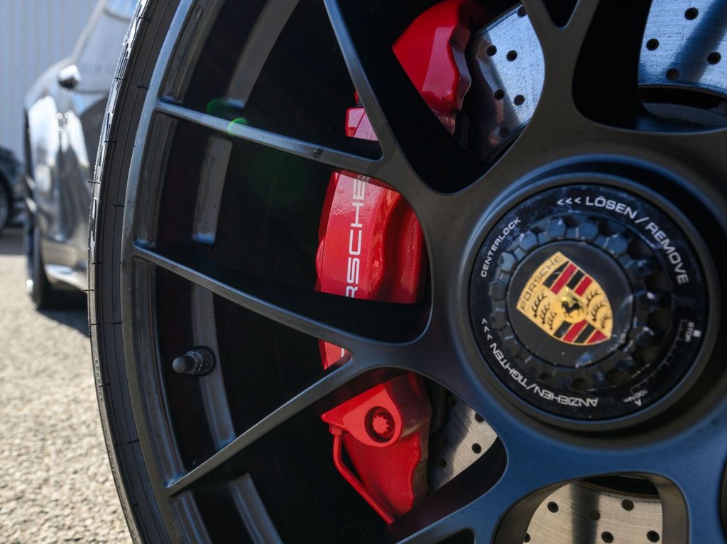 Used Porsche 911 2017 for sale - 78153940: Photo 14