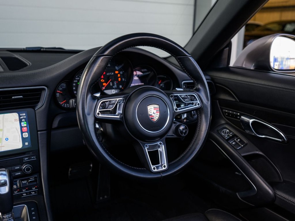 Used Porsche 911 2017 for sale - 78153940: Photo 21