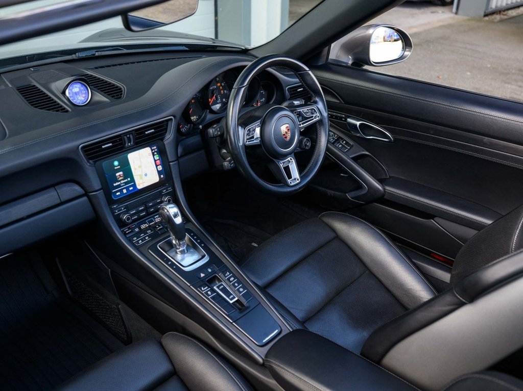 Used Porsche 911 2017 for sale - 78153940: Photo 24