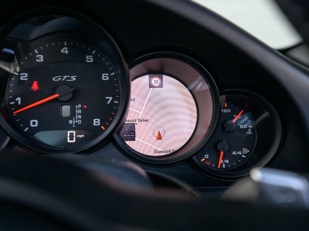 Used Porsche 911 2017 for sale - 78153940: Photo 44