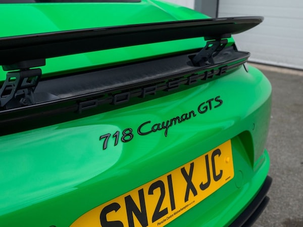 Used Porsche 718 Cayman 2021 for sale - 76105865: Photo 15