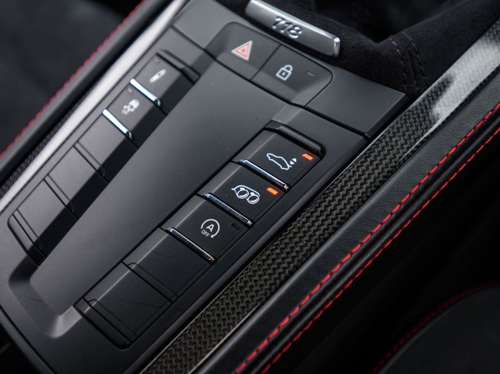 Used Porsche 718 Cayman 2021 for sale - 76105865: Photo 29