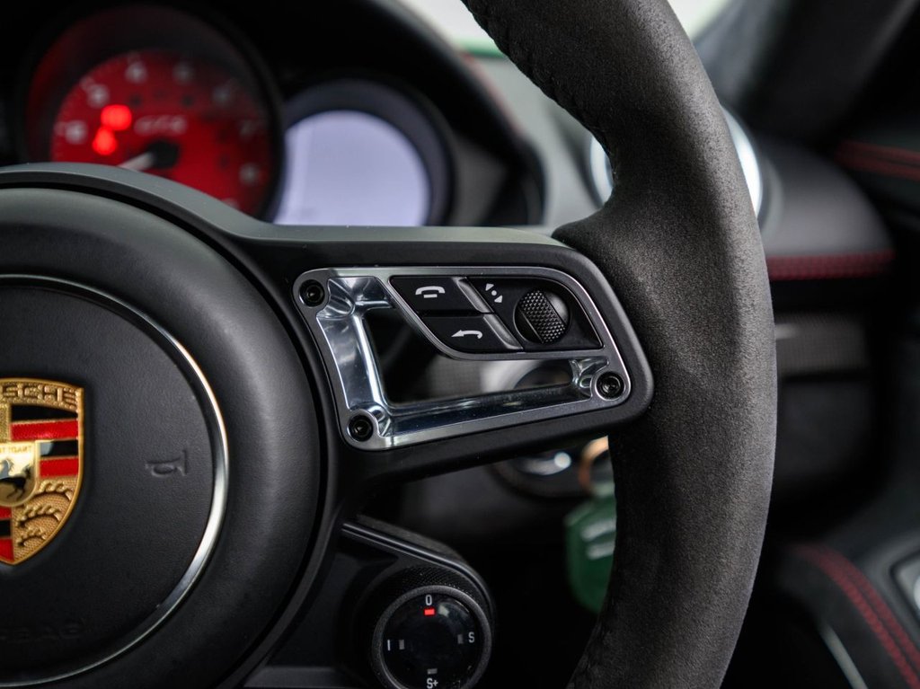 Used Porsche 718 Cayman 2021 for sale - 76105865: Photo 35