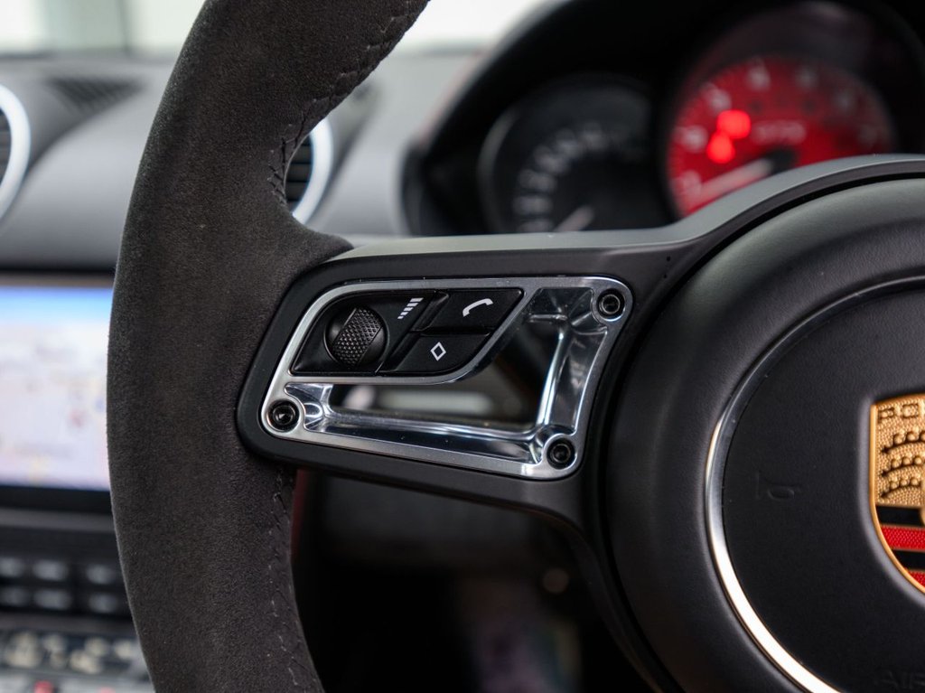 Used Porsche 718 Cayman 2021 for sale - 76105865: Photo 36