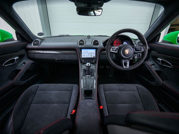 Used Porsche 718 Cayman 2021 for sale - 76105865: Photo 3