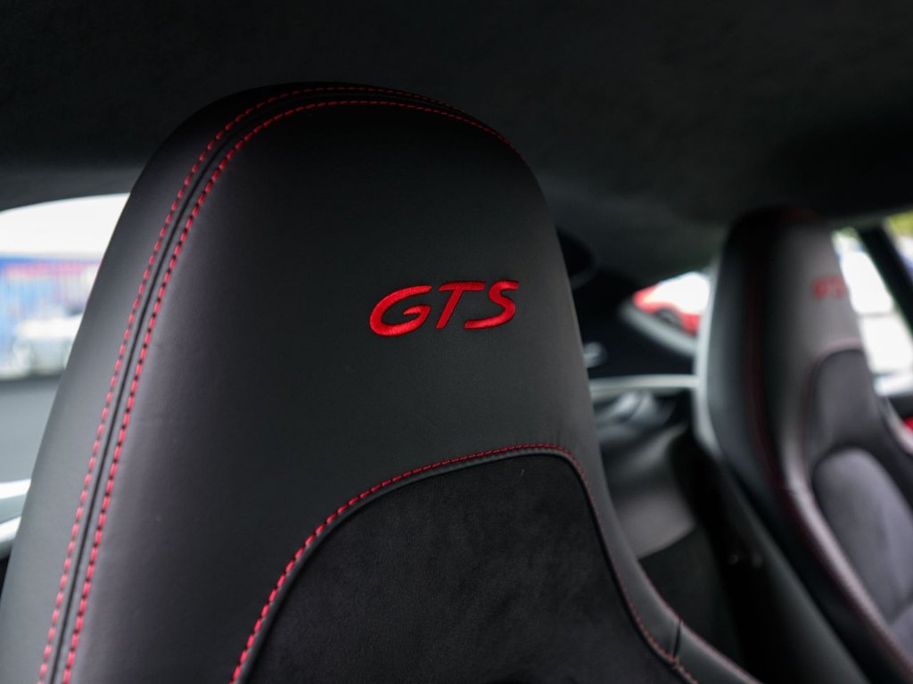 Used Porsche 718 Cayman 2021 for sale - 76105865: Photo 41