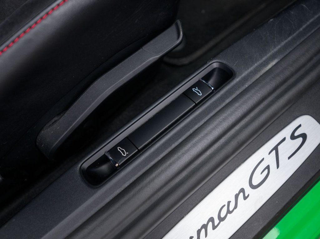 Used Porsche 718 Cayman 2021 for sale - 76105865: Photo 44