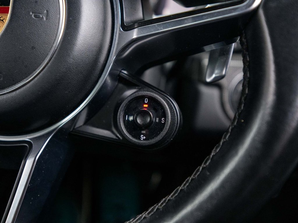 Used Porsche 911 2015 for sale - 76768483: Photo 33