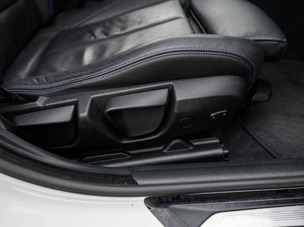 Used BMW 4 Series 2017 for sale - 76279556: Photo 34