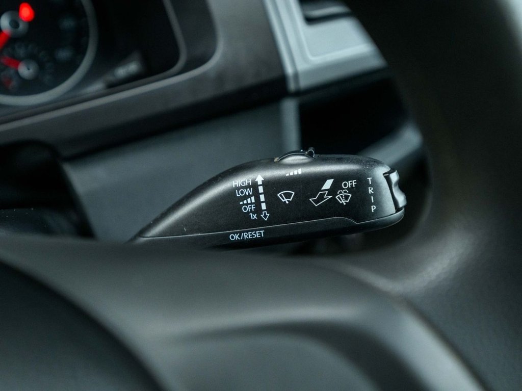 Used Volkswagen Transporter 2018 for sale - 77498887: Photo 13