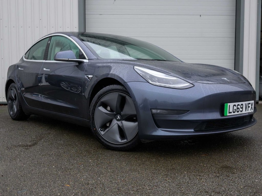 Used Tesla Model 3 2019 for sale - 76590777: Photo 1