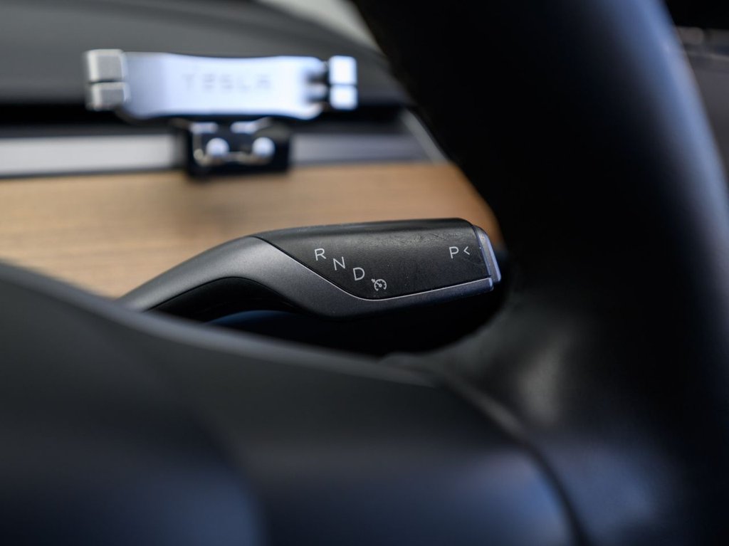 Used Tesla Model 3 2020 for sale - 77250666: Photo 28