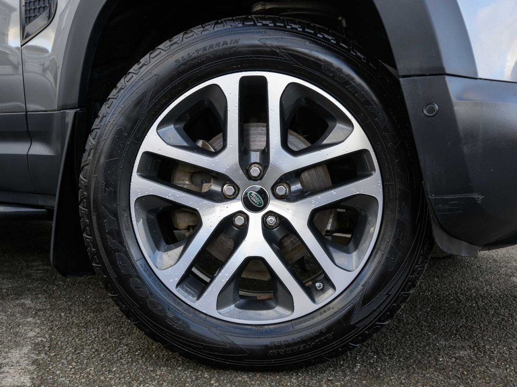 Used Land Rover Defender 2020 for sale - 77188110: Photo 10