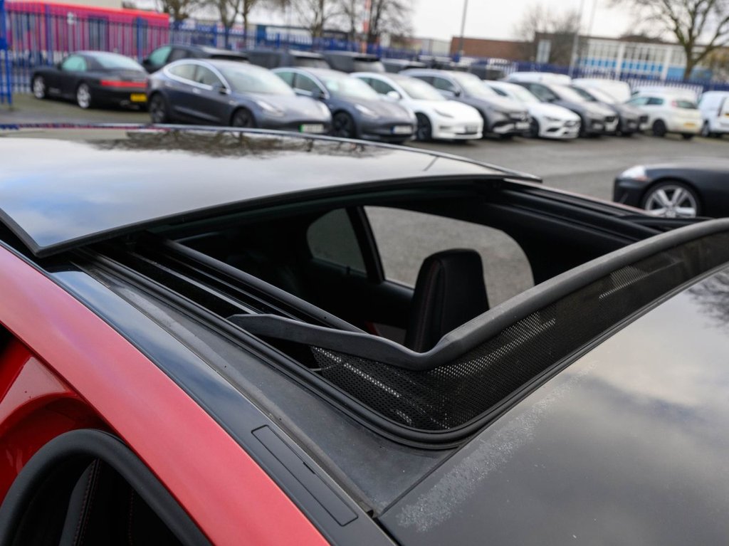 Used Mercedes-Benz C Class 2015 for sale - 77027373: Photo 9