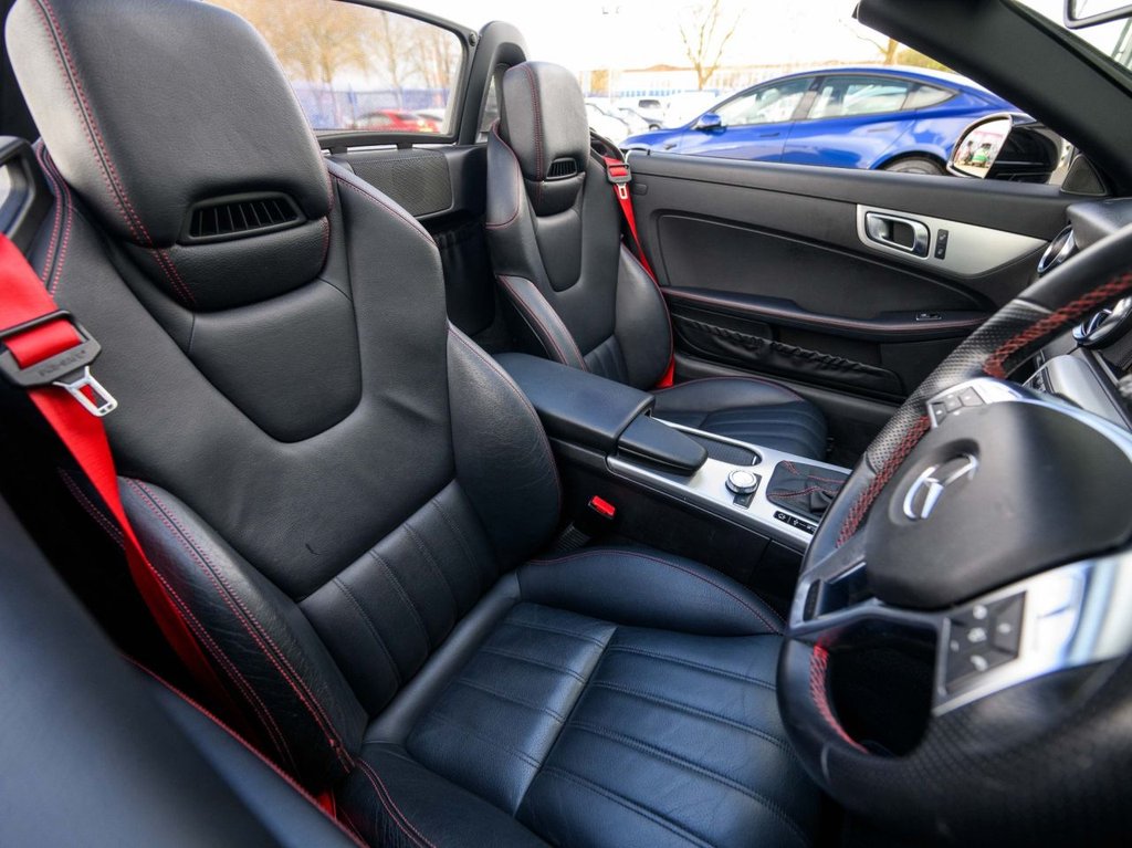 Used Mercedes-Benz SLK 2011 for sale - 78068775: Photo 16