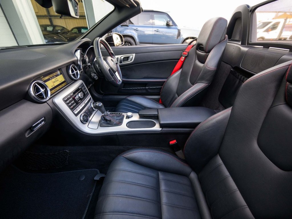 Used Mercedes-Benz SLK 2011 for sale - 78068775: Photo 17