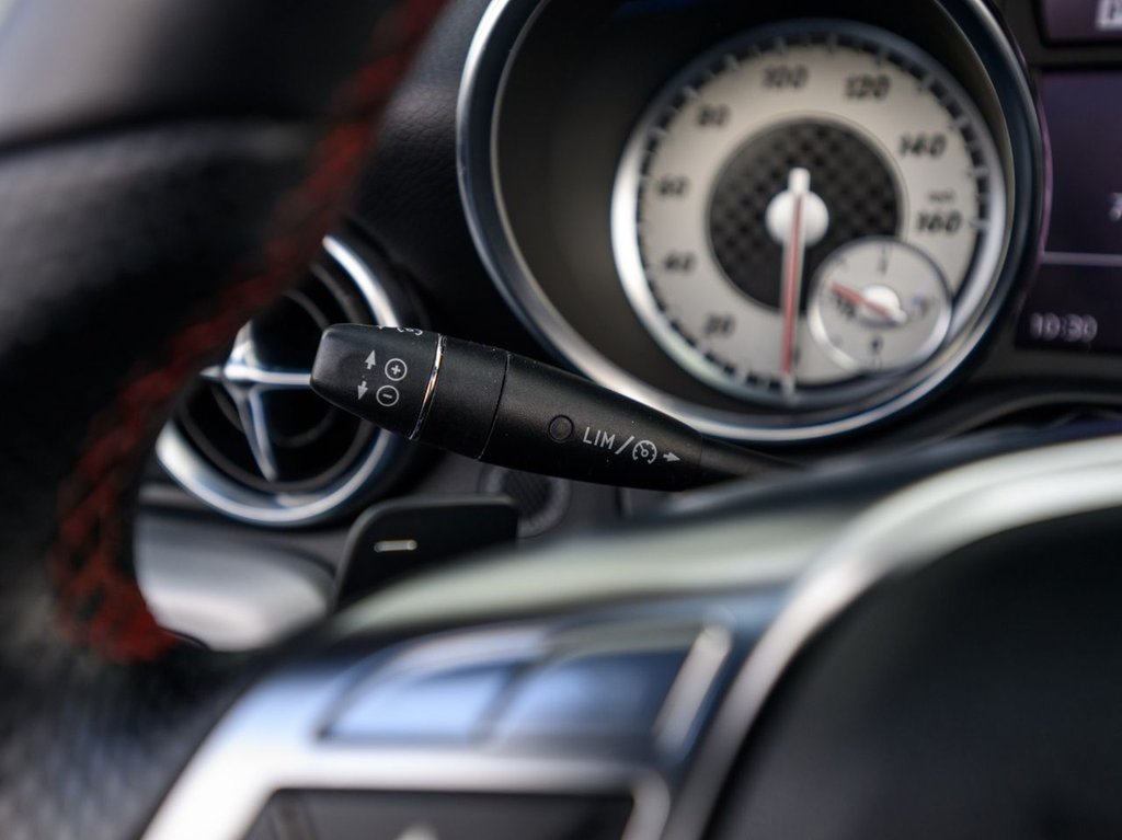 Used Mercedes-Benz SLK 2011 for sale - 78068775: Photo 28