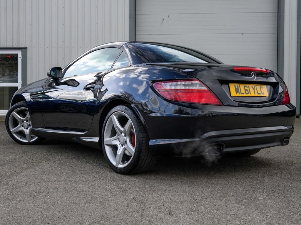 Used Mercedes-Benz SLK 2011 for sale - 78068775: Photo 5