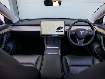 Used Tesla Model 3 2021 for sale - 79482096: Photo