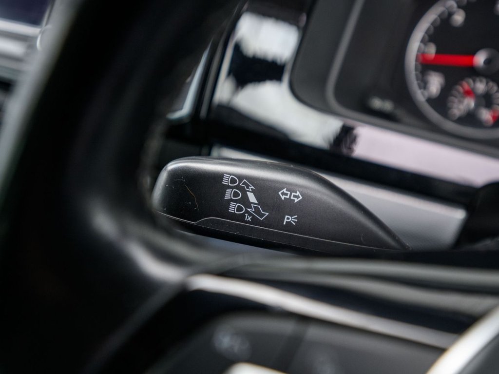 Used Volkswagen Caravelle 2019 for sale - 76535752: Photo 29