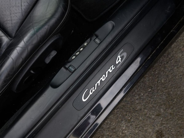Used Porsche 911 2004 for sale - 75753158: Photo 25